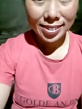 Snapshot of LyyChac chatting on November 27, 2025, 10:06 am LyyChac online show from November 27, 2025, 10:06 am