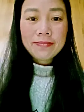 Snapshot of LyyChac chatting on November 28, 2025, 10:01 pm LyyChac online show from November 28, 2025, 10:01 pm