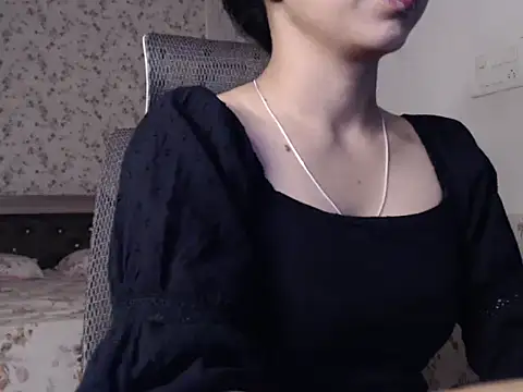 snow white123 online show from October 24, 2025, 8:27 pm