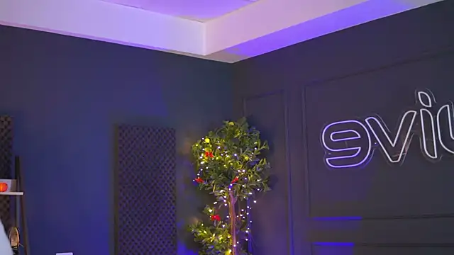 SiennaRuh online show from January 15, 2026, 12:43 pm