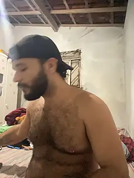 spiderfindom online show from June 18, 2026, 3:40 am
