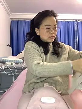 Snapshot of cgooh-611 chatting on February 12, 2026, 7:47 am cgooh-611 online show from February 12, 2026, 7:47 am