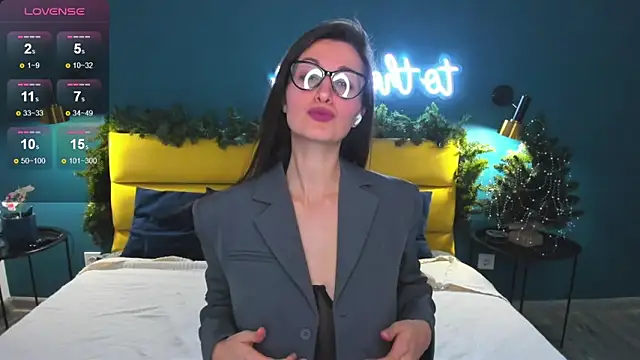 Joan Nelson online show from January 7, 2026, 1:30 am