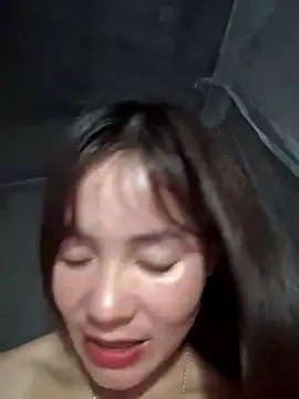 TinTim02 online show from April 1, 2026, 11:33 am