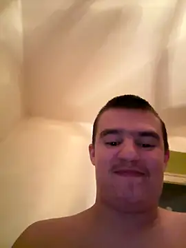 Snapshot of pussyhunter323557 chatting on October 20, 2025, 5:13 pm pussyhunter323557 online show from October 20, 2025, 5:13 pm