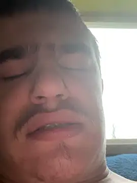 Snapshot of pussyhunter323557 chatting on November 8, 2025, 6:35 am pussyhunter323557 online show from November 8, 2025, 6:35 am