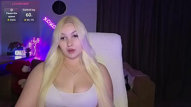 Snapshot of adrelaxina chatting on May 7, 2026, 10:59 pm adrelaxina online show from May 7, 2026, 10:59 pm