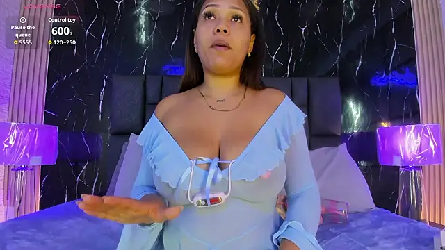 BustyGlow online show from February 16, 2026, 9:49 am