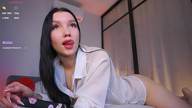 Snapshot of FrankForss chatting on February 14, 2026, 4:31 am FrankForss online show from February 14, 2026, 4:31 am