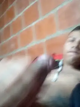 eldelmienbrogrueso online show from December 4, 2025, 10:46 am