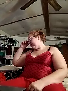 XEmoxkittyx online show from February 26, 2026, 7:57 pm