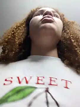 SirenRouge 69 online show from December 15, 2025, 3:11 am