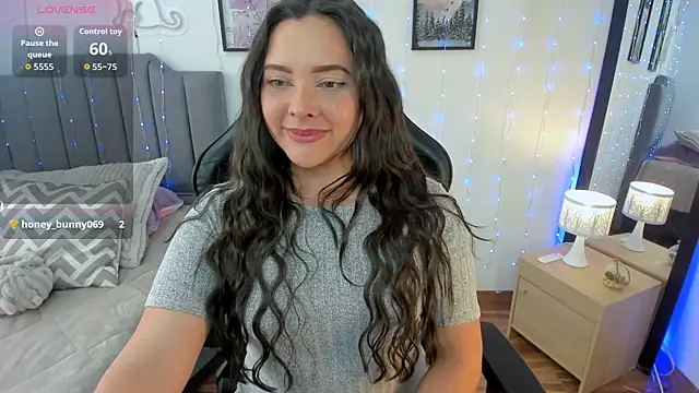 amaia monet online show from January 9, 2026, 7:15 pm