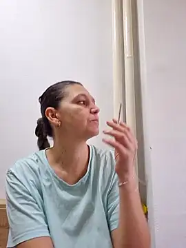 Snapshot of KamillaSpencer chatting on February 8, 2026, 11:24 am KamillaSpencer online show from February 8, 2026, 11:24 am