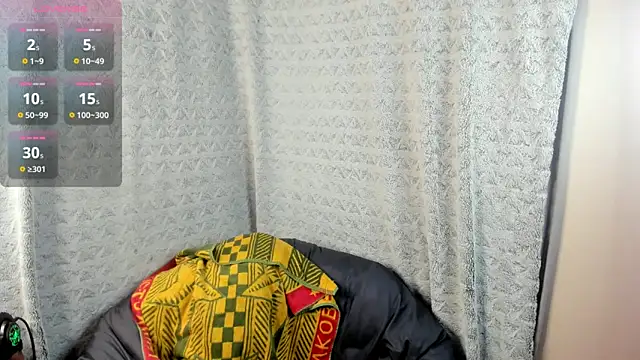 MiaLores online show from December 16, 2025, 8:30 am