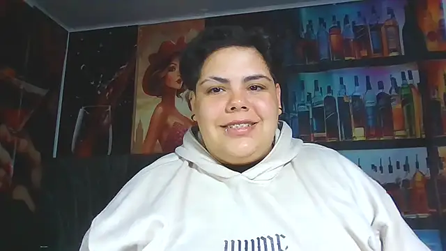 Snapshot of Hailey_Curvy chatting on May 29, 2026, 5:49 am Hailey Curvy online show from May 29, 2026, 5:49 am