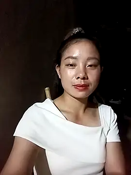 milo123-xx online show from September 24, 2025, 3:37 pm