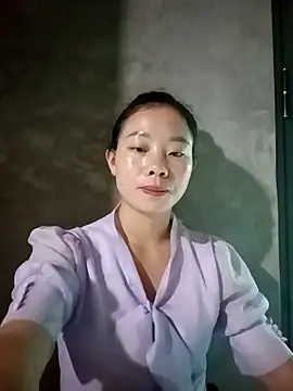 milo123-xx online show from October 8, 2025, 4:32 am