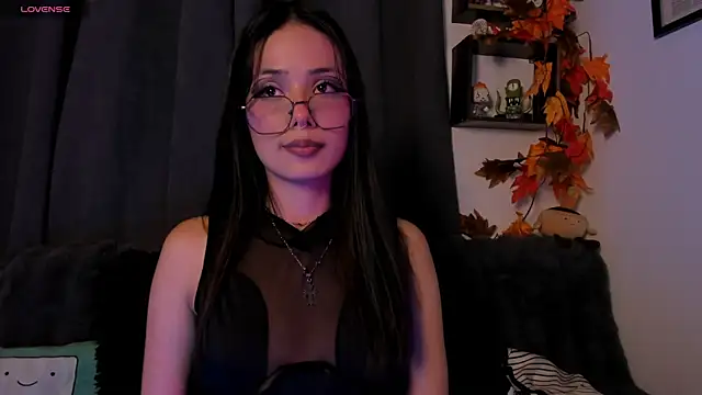 Seraphine hell online show from March 27, 2026, 6:08 am