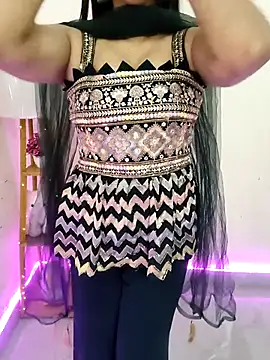 Cute merry01 online show from February 5, 2026, 3:44 am