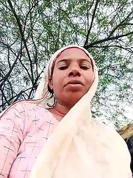 Snapshot of Rubi_sarma chatting on September 18, 2025, 10:39 am Rubi sarma online show from September 18, 2025, 10:39 am