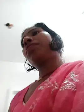 Snapshot of Rubi_sarma chatting on September 21, 2025, 8:38 am Rubi sarma online show from September 21, 2025, 8:38 am