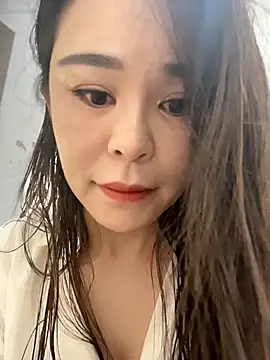Snapshot of penny996 chatting on June 8, 2026, 2:12 am penny996 online show from June 8, 2026, 2:12 am