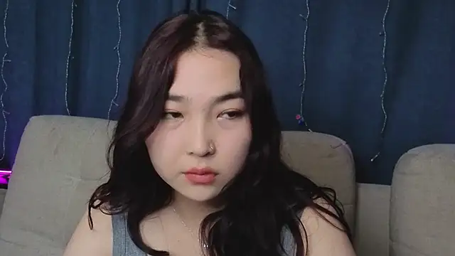 ColettaMejias online show from November 19, 2025, 7:25 pm