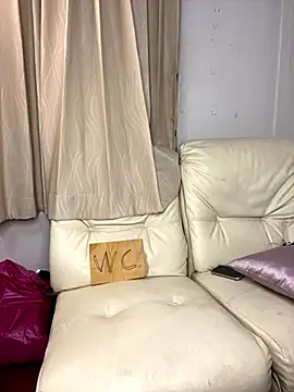 Snapshot of zghn8 chatting on September 16, 2025, 12:06 pm zghn8 online show from September 16, 2025, 12:06 pm