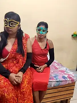 Snapshot of Hot_modal chatting on December 17, 2025, 4:57 pm Hot modal online show from December 17, 2025, 4:57 pm