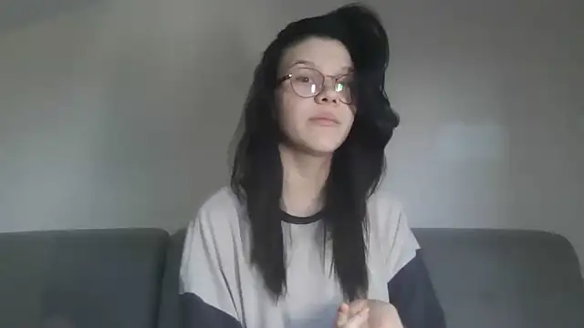 LaVostraDorothy online show from October 2, 2025, 10:11 am