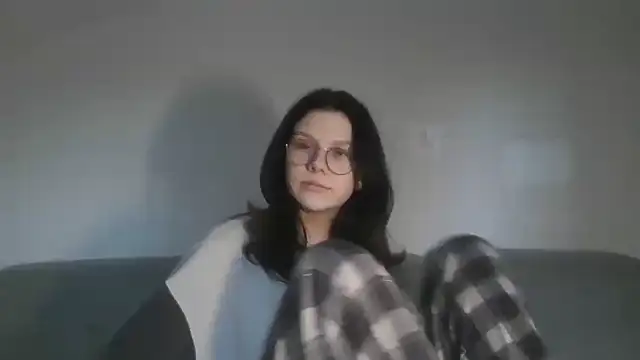 LaVostraDorothy online show from October 21, 2025, 9:54 am