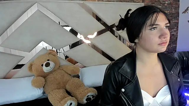 Snapshot of Valery_Brand chatting on September 11, 2025, 11:43 am Valery Brand online show from September 11, 2025, 11:43 am