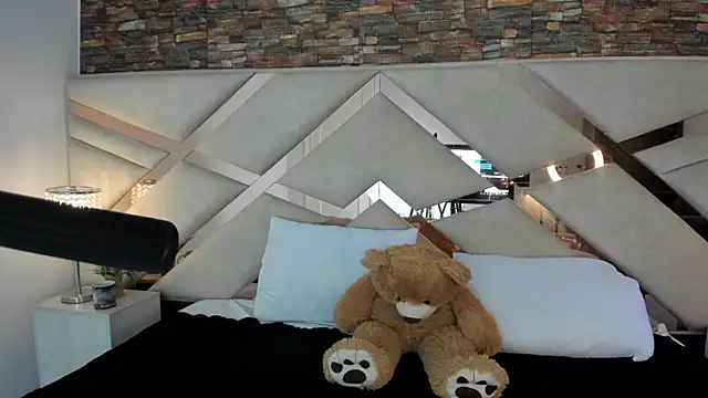 Snapshot of Valery_Brand chatting on September 19, 2025, 11:55 am Valery Brand online show from September 19, 2025, 11:55 am