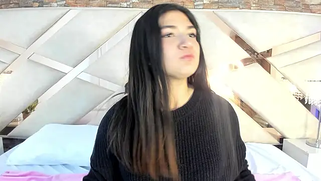 Snapshot of Valery_Brand chatting on October 4, 2025, 12:25 pm Valery Brand online show from October 4, 2025, 12:25 pm