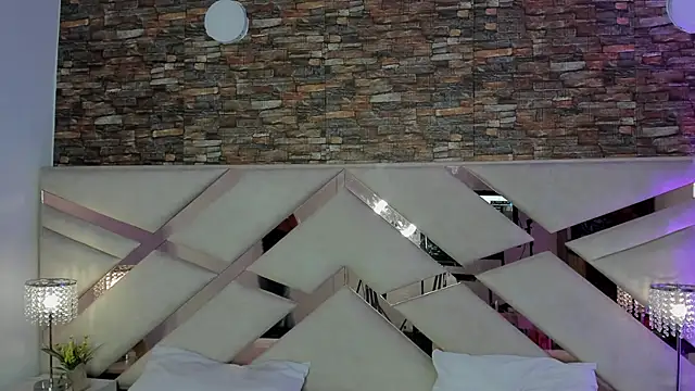 Snapshot of Valery_Brand chatting on October 25, 2025, 12:56 pm Valery Brand online show from October 25, 2025, 12:56 pm