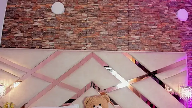 Snapshot of Valery_Brand chatting on October 27, 2025, 11:58 am Valery Brand online show from October 27, 2025, 11:58 am