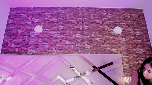 Snapshot of Valery_Brand chatting on November 7, 2025, 12:05 pm Valery Brand online show from November 7, 2025, 12:05 pm