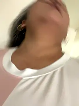 Lucy Milf 474 online show from September 11, 2025, 12:16 pm