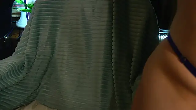 AnitaVon online show from February 14, 2026, 4:09 am