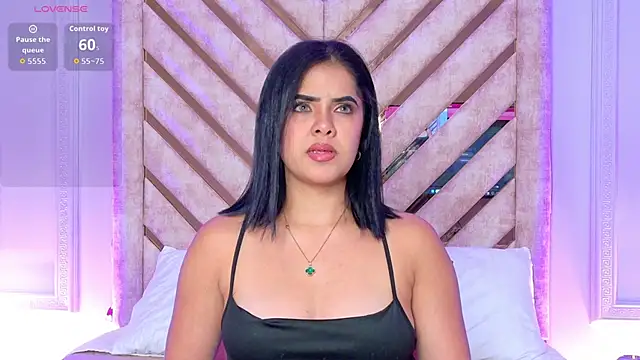 Martina-Roberts- online show from April 21, 2026, 3:57 am