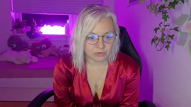 Linsy Kim online show from February 7, 2026, 7:06 pm