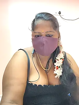 bakyasree143 online show from February 11, 2026, 7:41 pm