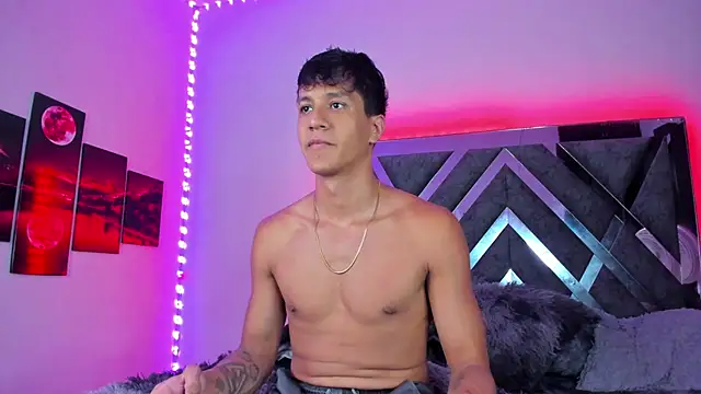 Robertmiller21 online show from September 25, 2025, 5:00 am