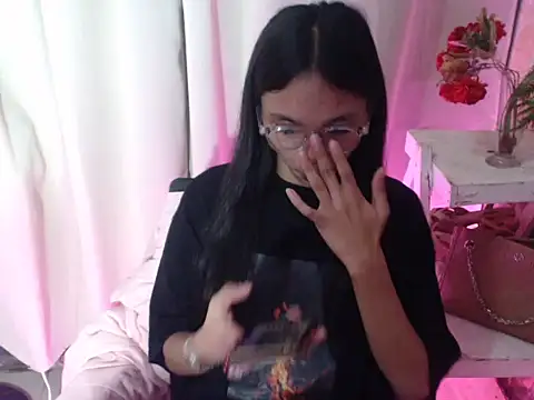 Aiko shemalexxx online show from September 22, 2025, 8:05 am