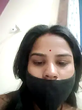 Snapshot of Radhika_Lovely chatting on June 1, 2026, 11:17 pm Radhika Lovely online show from June 1, 2026, 11:17 pm