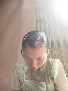 YAYAA-502 online show from October 15, 2025, 3:28 am