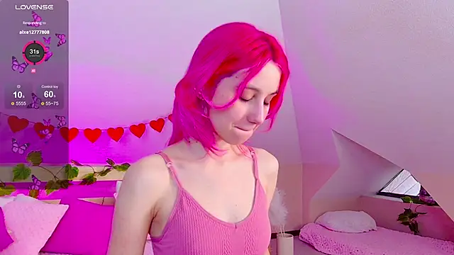 Liann Stark online show from February 12, 2026, 6:52 am