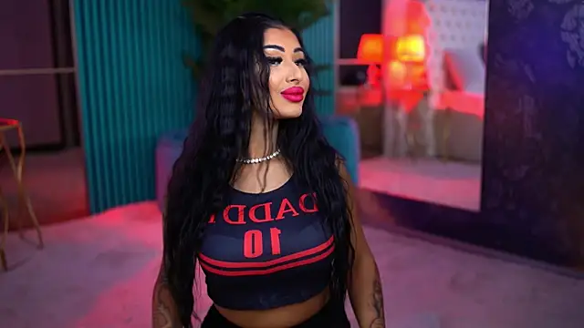 ArabellaPosh online show from October 12, 2025, 4:55 am