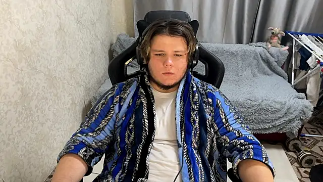 desiredude9 online show from September 14, 2025, 5:12 pm